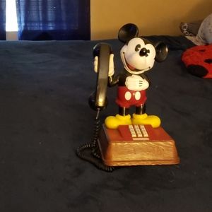Mickey mouse phone